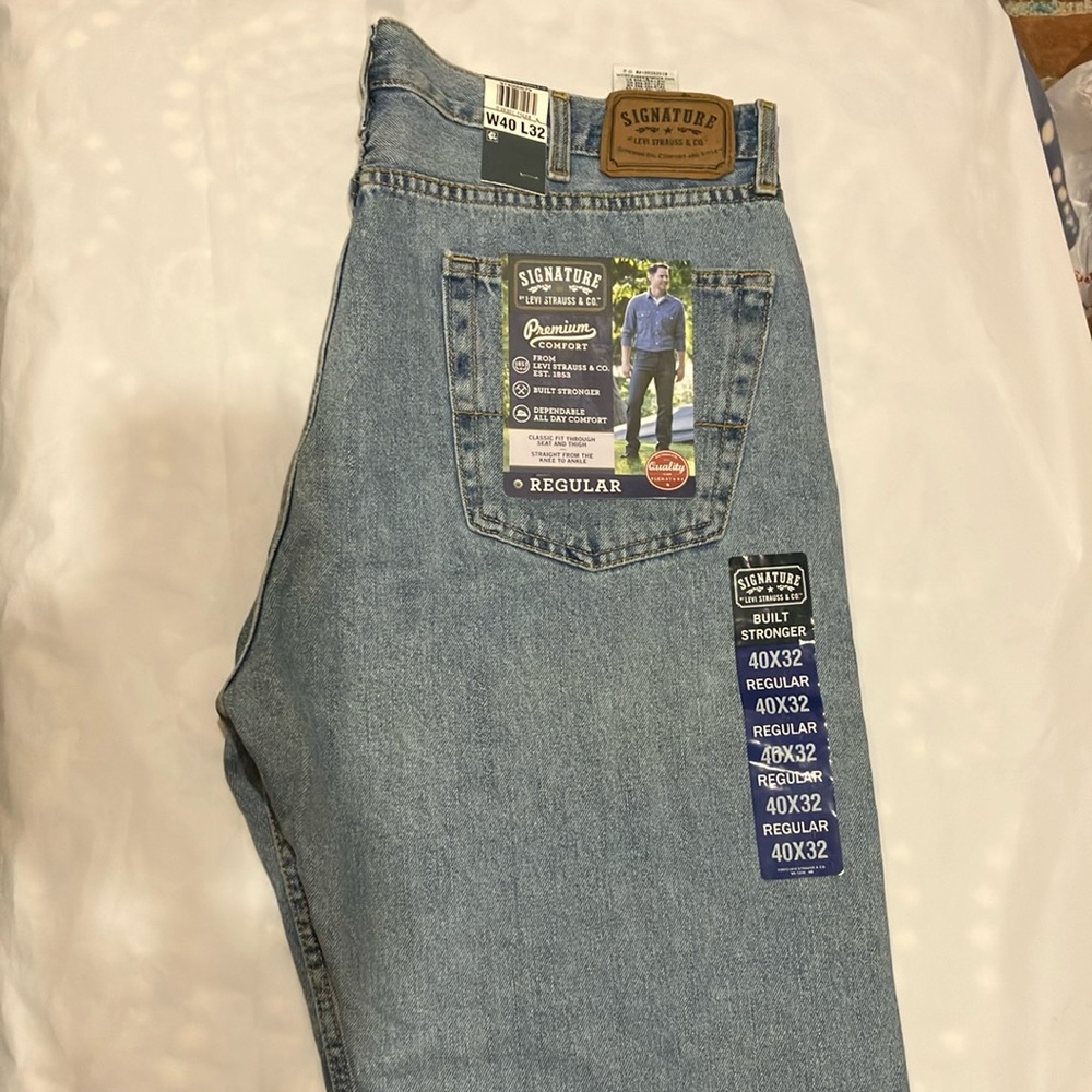 NWT sz 40x32 Levi’s Signature jeans